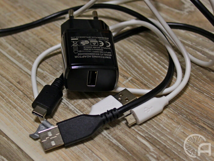 phone charge adapter and cables