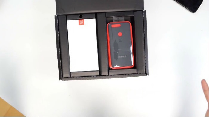 OnePlus 5T коробка