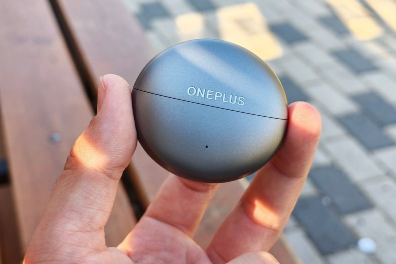 кейс OnePlus Buds Clip