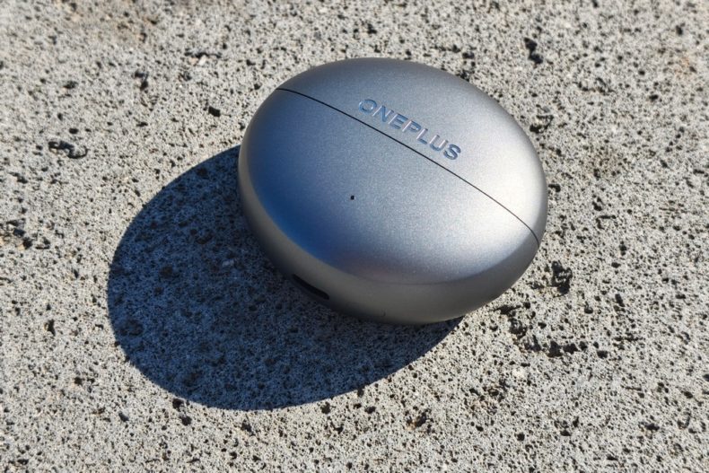 OnePlus Buds Clip