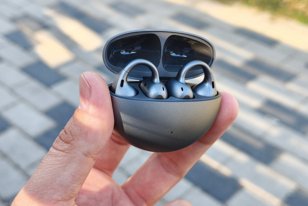 OnePlus Buds Clip